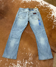 Load image into Gallery viewer, NEW - Men's Wrangler Slim Boot Light Washed Jeans
