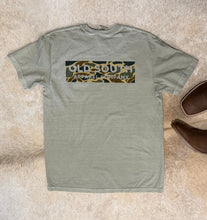 Load image into Gallery viewer, Old South Retro Camo Short Sleeve - NEW
