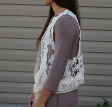 Load image into Gallery viewer, Knit Crochet Vest
